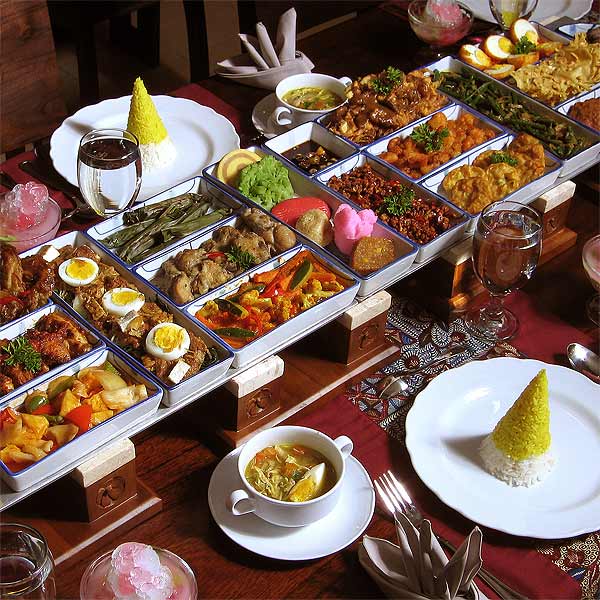 Indonesian recipes combined: The famous and mouth watering Indonesian rice table